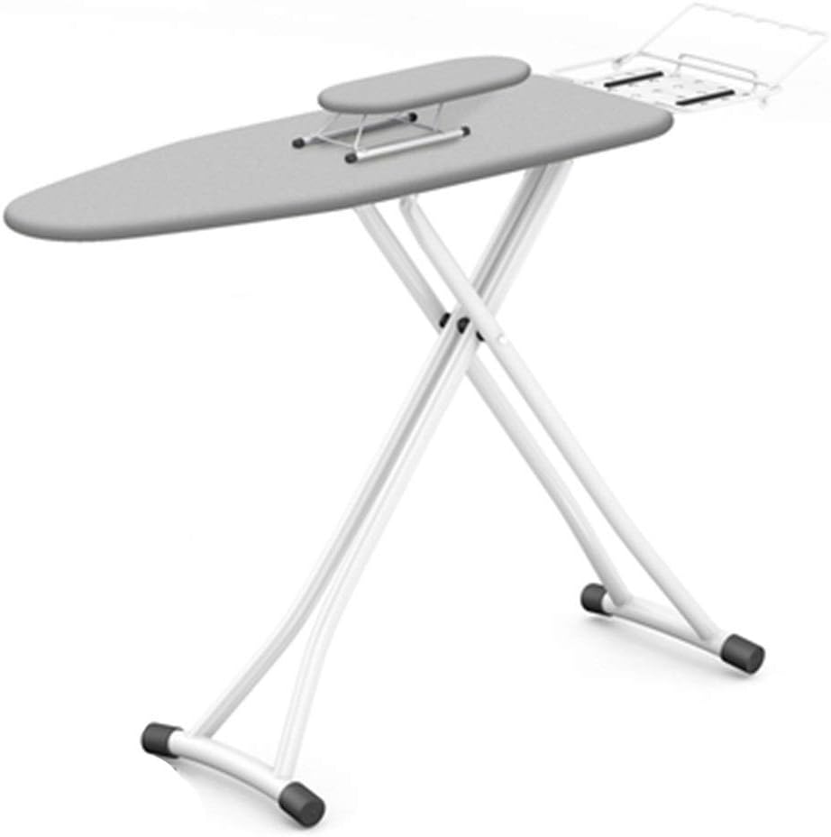 La table de repassage avec un espace pour poser le fer